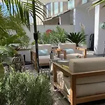 Paraiso - Mit Grossem Garten Und Pool *
