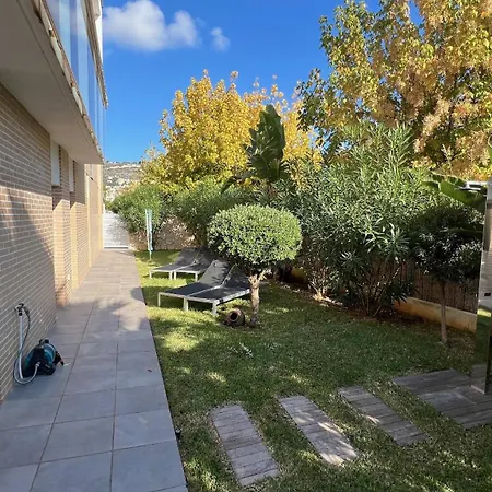 Paraiso - Mit Grossem Garten Und Pool
