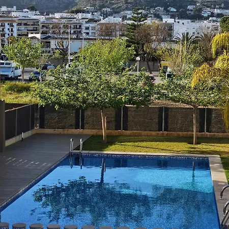 Paraiso - Mit Grossem Garten Und Pool Appartement *