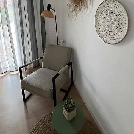 Appartement Paraiso - Mit Grossem Garten Und Pool *