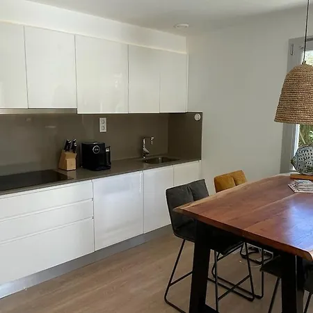 Appartement Paraiso - Mit Grossem Garten Und Pool