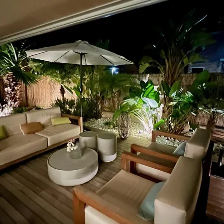 Paraiso - Mit Grossem Garten Und Pool