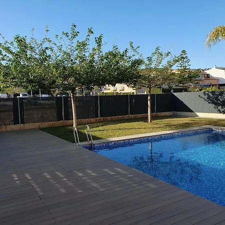 Paraiso - Mit Grossem Garten Und Pool *
