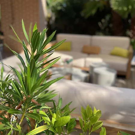 Lägenhet Paraiso - Mit Grossem Garten Und Pool