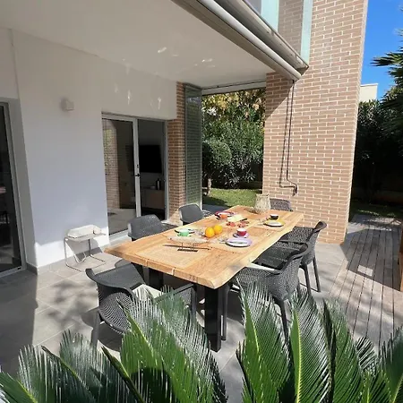 Paraiso - Mit Grossem Garten Und Pool Jávea